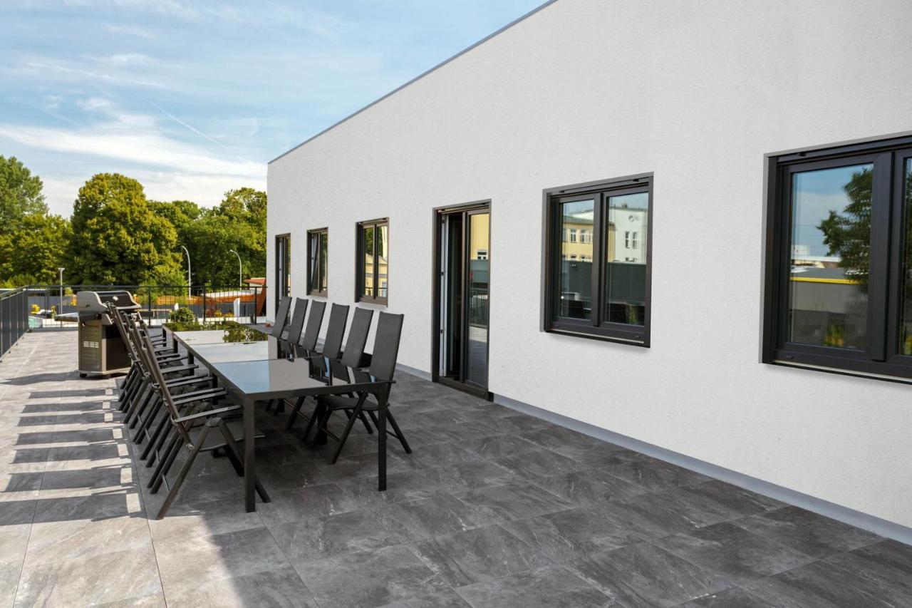 Monteurzimmer Berlin Pankow Mit Dachterrasse - Nur 10 Min. Von Der A10 - 3 Zimmer/ 7 Betten Zewnętrze zdjęcie